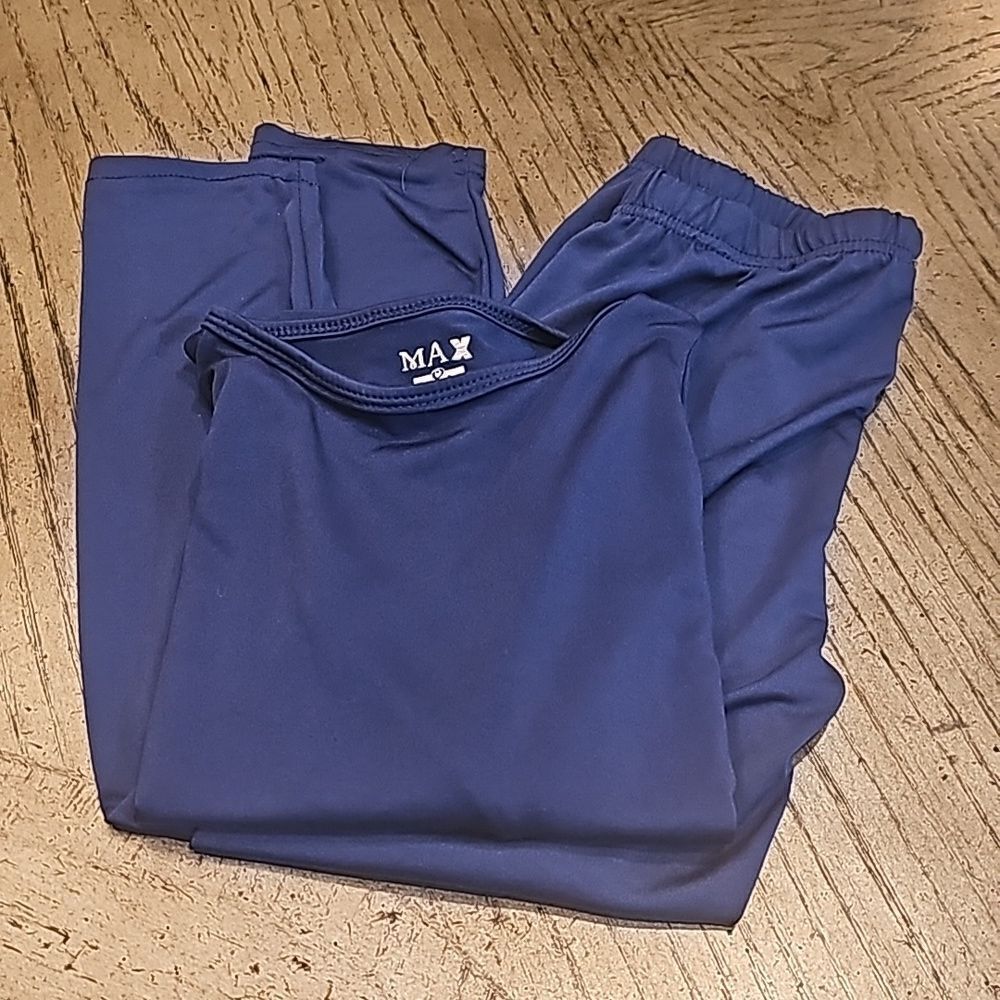 Navy pajama set size 6/7 Max & Olivia